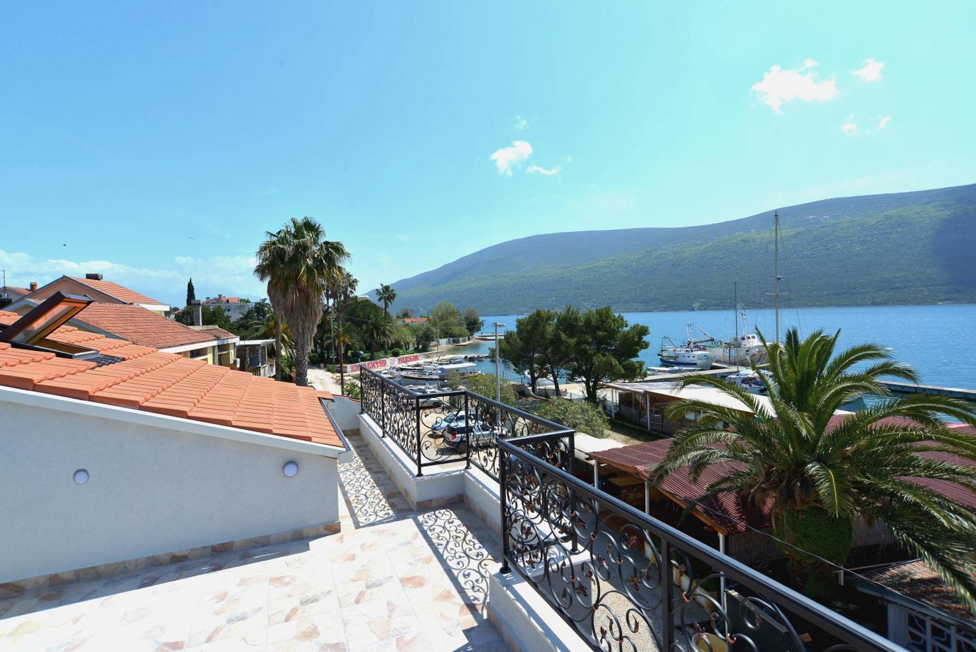 Apartment Sm Herceg Novi Værelse billede