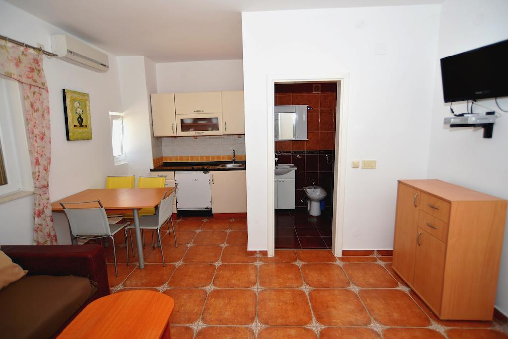 Apartment Sm Herceg Novi Værelse billede